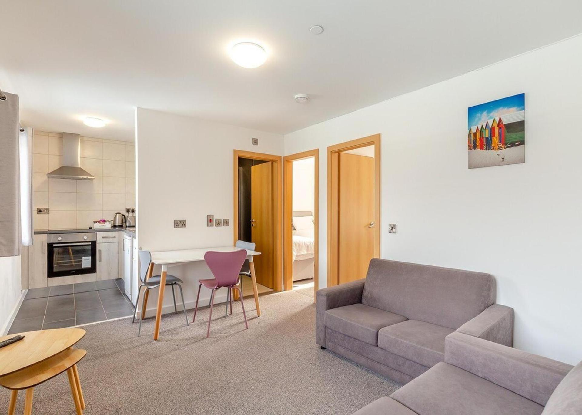 Beautiful 2-Bed Apartment In Ilfracombe Exterior foto