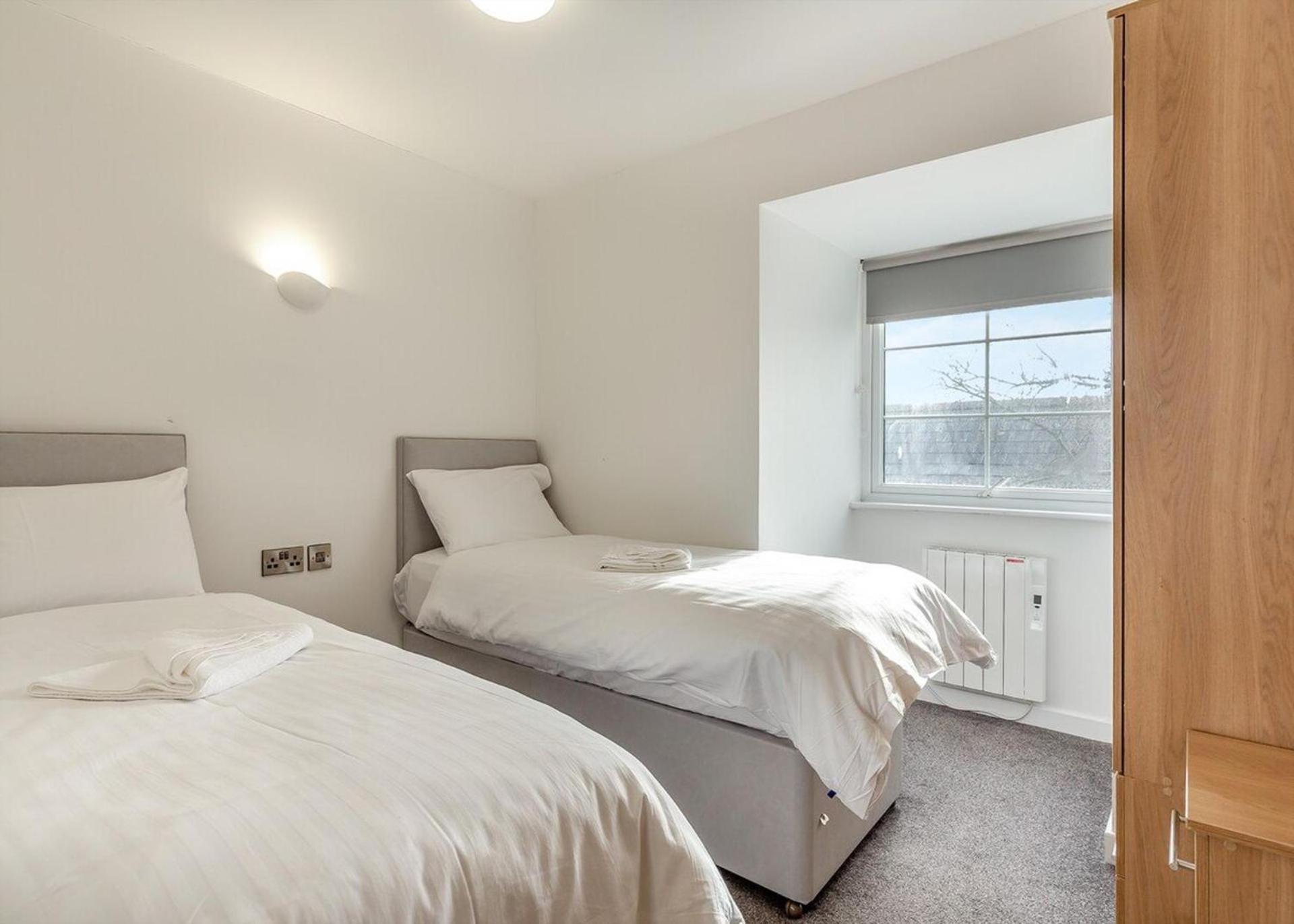 Beautiful 2-Bed Apartment In Ilfracombe Exterior foto